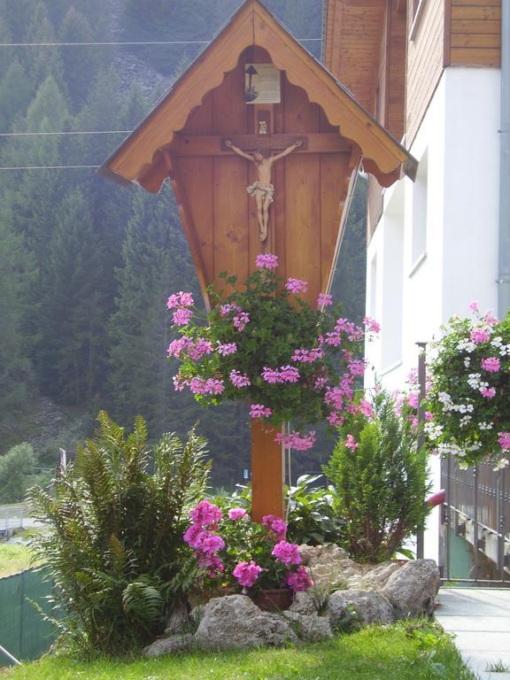 Baita Dei Pini Campodolcino Buitenkant foto